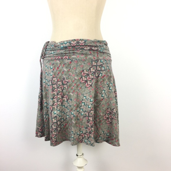 Patagonia Skirt/Shirt in Olive Green Size S - Picture 2 of 8